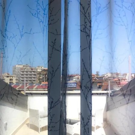 Maison Matilda بيت للعطل Capo dʼOrlando